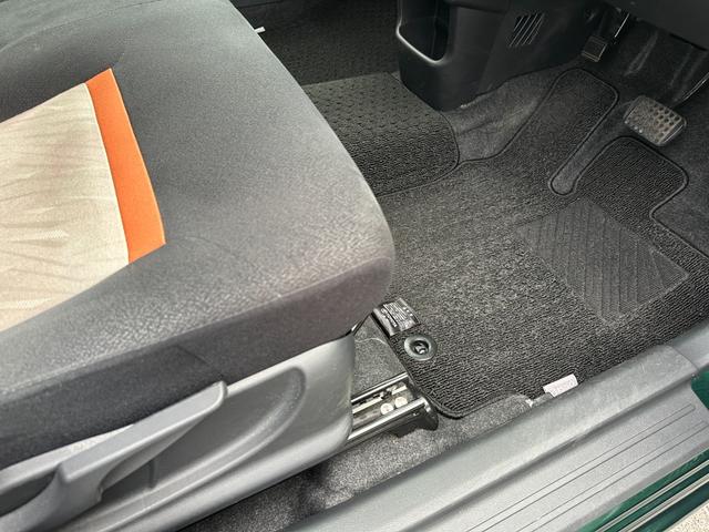 パッソ モーダ 純正ナビ・ナビレディPKG・ドラレコ・ETC・Bカメラ・TV・LEDフロントフォグランプ・スマートアシスト3・コーナーセンサー・純正フロアマット・スペアキー・禁煙車・アフター保証半年間(42枚目)