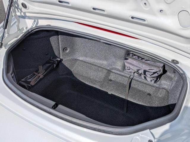 ロードスター ９９０Ｓ　６速ＭＴ・ドラレコ・ＥＴＣ・ＢＳＭ・ＲＡＹＳ製アルミ・Ｂｒｅｍｂｏ製ブレーキキャリパー・レーンキープアシスト・クリアランスソナー・ＬＥＤヘッドランプ・スペアキー・禁煙車・保証継承（53枚目）