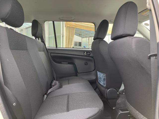 プロボックス ハイブリッドF 登録済未使用車・セーフティセンス・バックモニター付自動防眩インナーミラー・AC100V電源・レーンデパーチャーアラート・スペアキー・禁煙車・保証継承(9枚目)