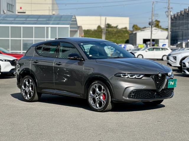 トナーレ ハイブリッド　サンルーフエディション　サンルーフ・前後ドラレコ・全周囲カメラ・ＴＶチューナー・黒革シート・電動シート・ｈａｒｍａｎ　ｋａｒｄｏｎ・メーカー保証継承（8枚目）