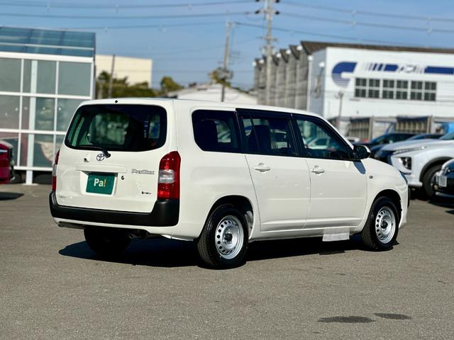 プロボックス ハイブリッドGL 登録済未使用車・セーフティセンス・バックカメラ・スペアタイヤ・AC100V/100W・ドアバイザー・フロアマット(10枚目)