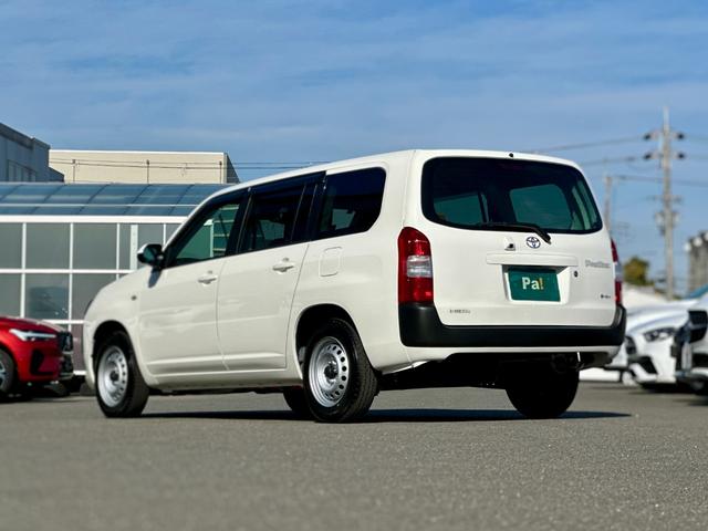 プロボックス ハイブリッドGL 登録済未使用車・セーフティセンス・バックカメラ・スペアタイヤ・AC100V/100W・ドアバイザー・フロアマット(12枚目)