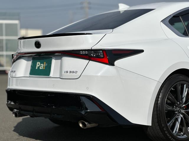 ＩＳ ＩＳ３５０　Ｆスポーツ　本革スポーツシートセット・パノラミックビューモニター・三眼フルＬＥＤヘッドランプ・オレンジブレーキキャリパー・ナビＴＶ・ＥＴＣ２．０・シートヒーター＆ベンチレーション・パワーシート・ドライブレコーダー（13枚目）