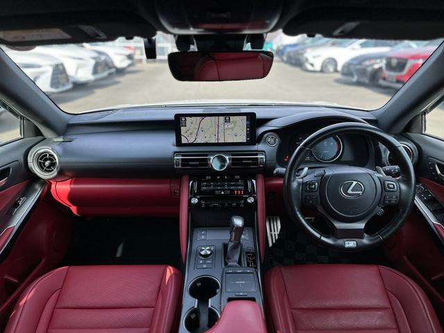 ＩＳ ＩＳ３５０　Ｆスポーツ　本革スポーツシートセット・パノラミックビューモニター・三眼フルＬＥＤヘッドランプ・オレンジブレーキキャリパー・ナビＴＶ・ＥＴＣ２．０・シートヒーター＆ベンチレーション・パワーシート・ドライブレコーダー（24枚目）