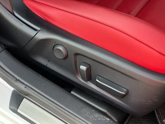 ＩＳ ＩＳ３５０　Ｆスポーツ　本革スポーツシートセット・パノラミックビューモニター・三眼フルＬＥＤヘッドランプ・オレンジブレーキキャリパー・ナビＴＶ・ＥＴＣ２．０・シートヒーター＆ベンチレーション・パワーシート・ドライブレコーダー（47枚目）