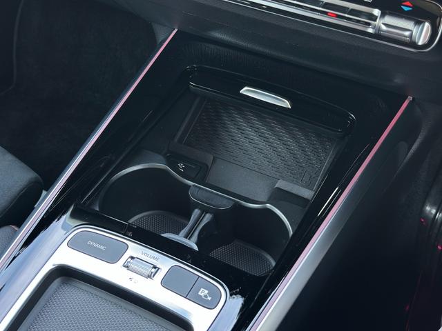 EQB EQB250+ AMGラインパッケージ パノラミックスライディングルーフ・ドライビングアシスタンスPKG・パワーシート・シートヒーター・ナビTV・ETC・360°ビューモニター・カープレイ・パワーバックドア・充電ケーブル・メーカー保証(41枚目)