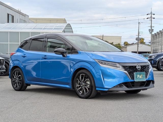 ノート Ｘ　ユーザー様買取車・ＬＥＤヘッドライト・ＬＥＤフォグランプ　・社外アルミホイール・ブラックルーフ・ブラックドアミラー・全方位運転支援システム・インテリジェントキー・スペアキー・禁煙車・保証継承（9枚目）