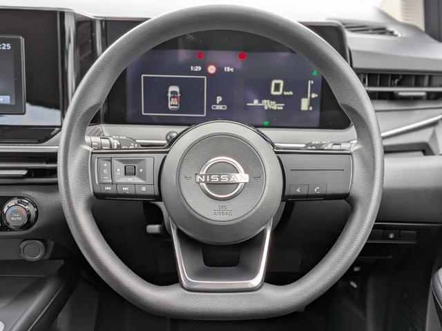 ノート Ｘ　ユーザー様買取車・ＬＥＤヘッドライト・ＬＥＤフォグランプ　・社外アルミホイール・ブラックルーフ・ブラックドアミラー・全方位運転支援システム・インテリジェントキー・スペアキー・禁煙車・保証継承（23枚目）