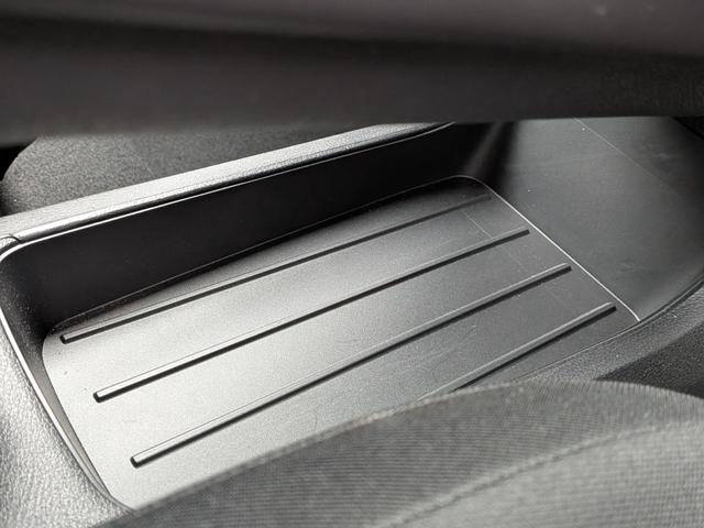 ノート Ｘ　ユーザー様買取車・ＬＥＤヘッドライト・ＬＥＤフォグランプ　・社外アルミホイール・ブラックルーフ・ブラックドアミラー・全方位運転支援システム・インテリジェントキー・スペアキー・禁煙車・保証継承（36枚目）