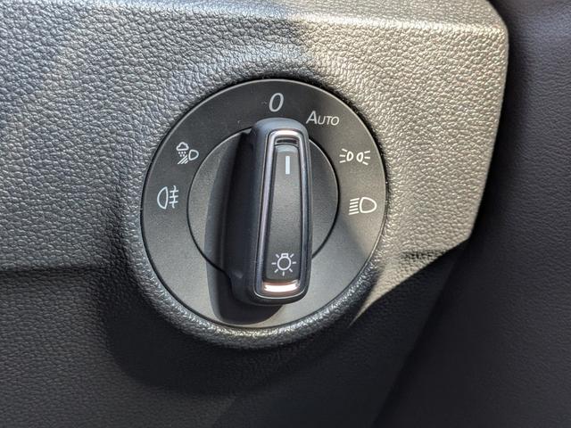 T-ロック TDI Rライン ETC2.0・360度ドライブレコーダー・ナビ・バックカメラ・純正フロアマット・(前)シートヒーター・電動リアゲート・禁煙車・ルーフレール(24枚目)