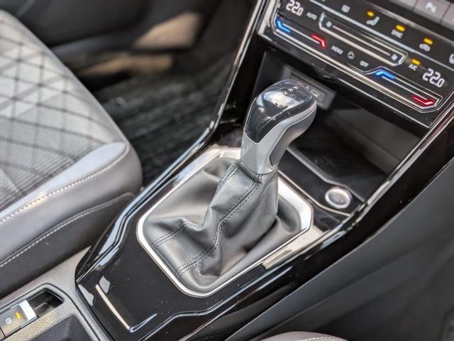 T-ロック TDI Rライン ETC2.0・360度ドライブレコーダー・ナビ・バックカメラ・純正フロアマット・(前)シートヒーター・電動リアゲート・禁煙車・ルーフレール(38枚目)