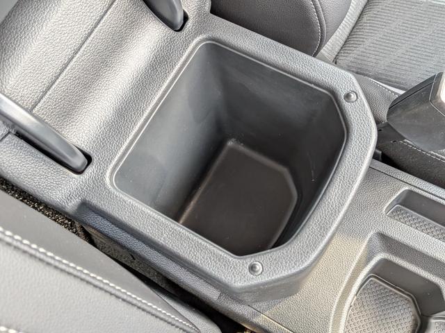 T-ロック TDI Rライン ETC2.0・360度ドライブレコーダー・ナビ・バックカメラ・純正フロアマット・(前)シートヒーター・電動リアゲート・禁煙車・ルーフレール(41枚目)