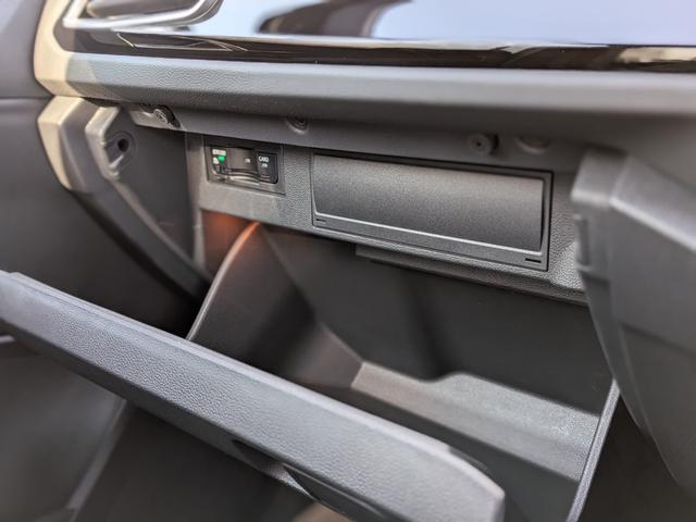 T-ロック TDI Rライン ETC2.0・360度ドライブレコーダー・ナビ・バックカメラ・純正フロアマット・(前)シートヒーター・電動リアゲート・禁煙車・ルーフレール(43枚目)