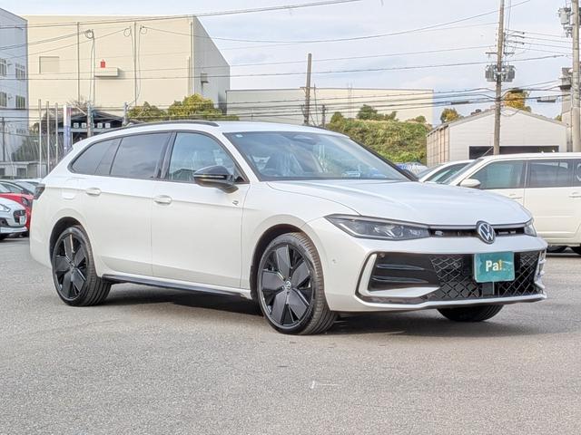 パサート eハイブリッド Rライン レザーシートPKG・DiscoverProMax・ETC2.0・アラウンドビューカメラ・オールインS・パワーシート・シートベンチレーション・ハンズフリーパワーバックドア・スペアキー・禁煙車・保証継承(8枚目)