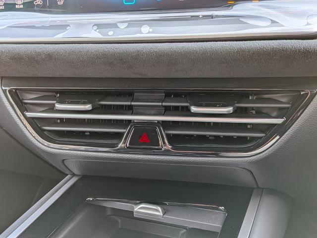 パサート eハイブリッド Rライン レザーシートPKG・DiscoverProMax・ETC2.0・アラウンドビューカメラ・オールインS・パワーシート・シートベンチレーション・ハンズフリーパワーバックドア・スペアキー・禁煙車・保証継承(36枚目)