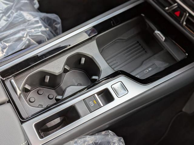 パサート eハイブリッド Rライン レザーシートPKG・DiscoverProMax・ETC2.0・アラウンドビューカメラ・オールインS・パワーシート・シートベンチレーション・ハンズフリーパワーバックドア・スペアキー・禁煙車・保証継承(37枚目)