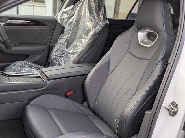 パサート eハイブリッド Rライン レザーシートPKG・DiscoverProMax・ETC2.0・アラウンドビューカメラ・オールインS・パワーシート・シートベンチレーション・ハンズフリーパワーバックドア・スペアキー・禁煙車・保証継承(48枚目)