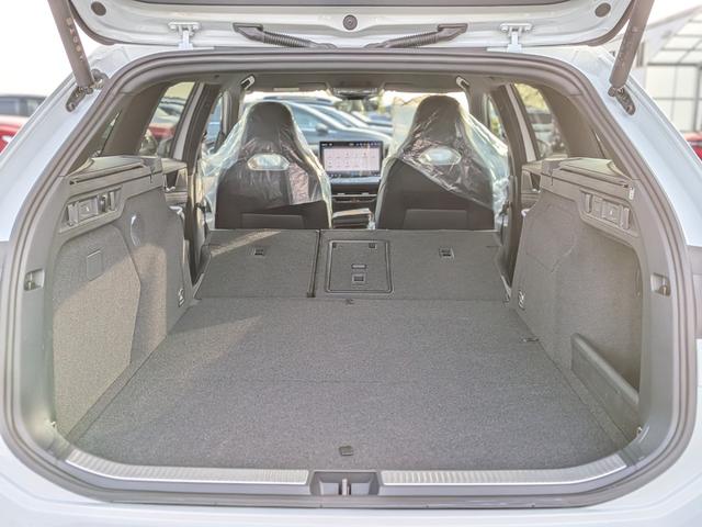 パサート eハイブリッド Rライン レザーシートPKG・DiscoverProMax・ETC2.0・アラウンドビューカメラ・オールインS・パワーシート・シートベンチレーション・ハンズフリーパワーバックドア・スペアキー・禁煙車・保証継承(54枚目)