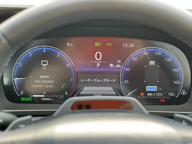 TOYOTA CROWN CROSSOVER RS