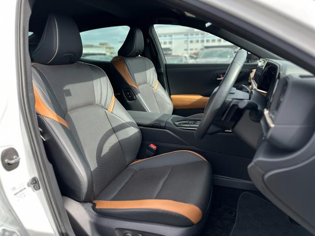 TOYOTA CROWN CROSSOVER RS