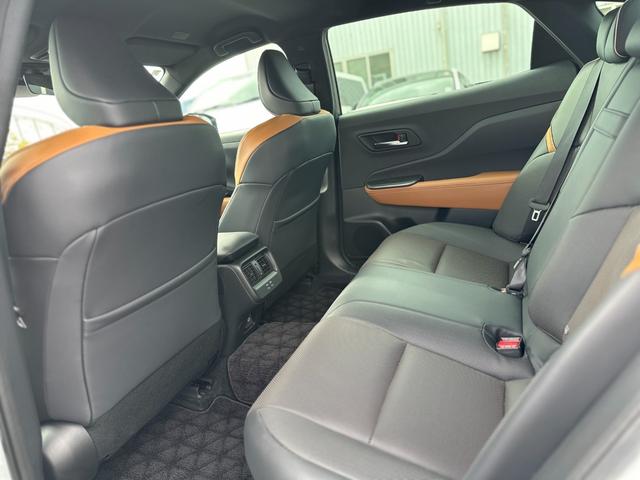 TOYOTA CROWN CROSSOVER RS