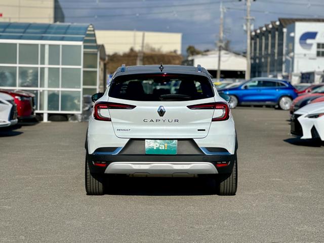 キャプチャー Ｅ－テックフルハイブリッド　前後ドラレコ・全周囲カメラ・シートヒーター・ステアリングヒーター・レーダークルーズコントロール・メーカー保証継承（11枚目）