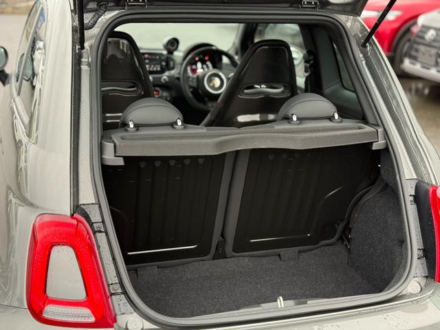 アバルト６９５ コンペティツィオーネ　前後ドラレコ・ｂｅａｔｓサウンド・ＥＴＣ・ハーフレザーシート・純正フロアマット・メーカー保証継承（17枚目）