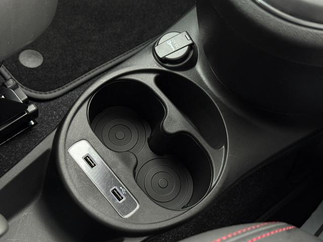 アバルト６９５ コンペティツィオーネ　前後ドラレコ・ｂｅａｔｓサウンド・ＥＴＣ・ハーフレザーシート・純正フロアマット・メーカー保証継承（39枚目）