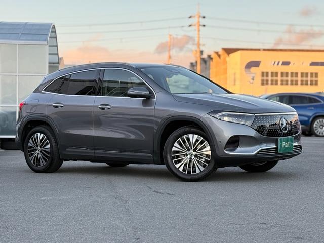 ＥＱＡ ＥＱＡ２５０＋　ナビ・ＴＶ・純正前後ドラレコ・純正フロアマット・ＥＴＣ２．０・電動シート・シートヒーター・電動リアゲート・メーカー保証継承（9枚目）