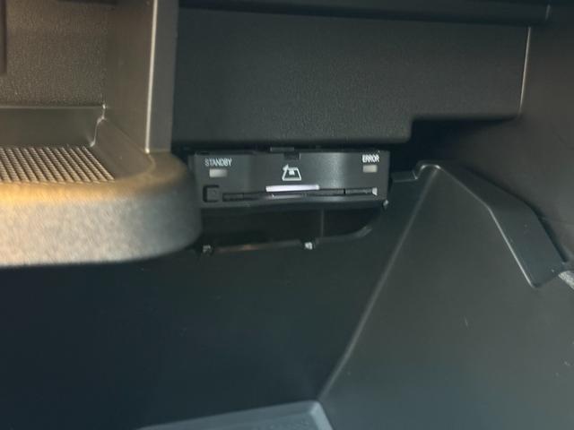 ＥＱＡ ＥＱＡ２５０＋　ナビ・ＴＶ・純正前後ドラレコ・純正フロアマット・ＥＴＣ２．０・電動シート・シートヒーター・電動リアゲート・メーカー保証継承（54枚目）