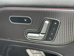 ●メモリー付パワーシート（運転席・助手席）／シートヒーター（運転席・助手席） 7