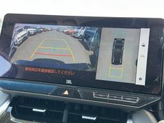 ●メーカーオプションパノラミックビューモニター（床下透過表示機能付） 6
