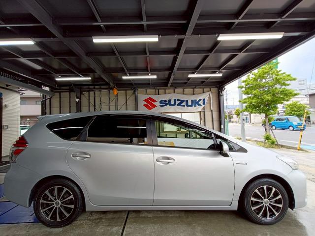 プリウスアルファ Ｓ　Ｌセレクション　■バックカメラ■ＥＴＣ■５人乗り■ナビ・テレビ■社外１６ＡＷ■（8枚目）