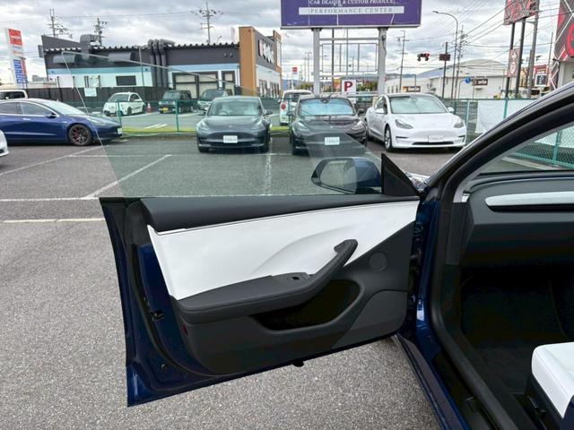 モデル３ ロングレンジ　ＡＷＤ（14枚目）