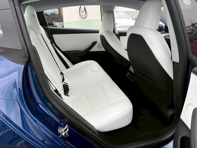 モデル３ ロングレンジ　ＡＷＤ（21枚目）