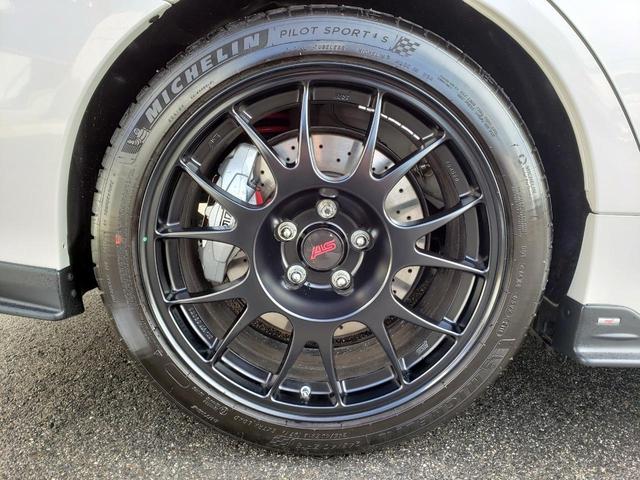タイプRA-R スタイルPKG/パフォーマンスPKG(4枚目)