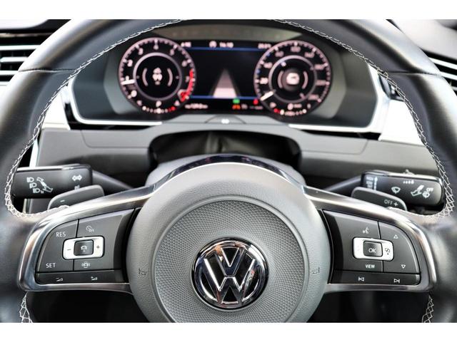 TSI 4モーション Rラインアドバンス サンルーフ 20インチアルミ ADAS 先進運転支援システム DYNAUDIOサウンドシステム アダプティブクルーズコントロール 黒革シート シートヒーター(16枚目)