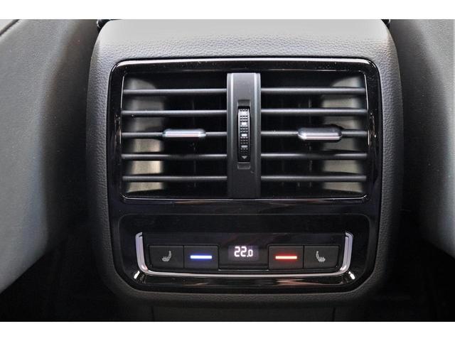 TSI 4モーション Rラインアドバンス サンルーフ 20インチアルミ ADAS 先進運転支援システム DYNAUDIOサウンドシステム アダプティブクルーズコントロール 黒革シート シートヒーター(26枚目)