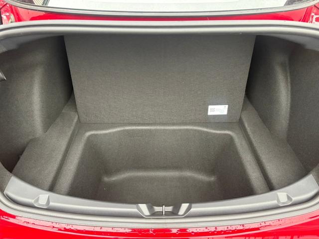 モデル３ ＲＷＤ　エンハンストＯＰ付　サモン　オートレーンチェンジ　黒内装　禁煙車　ハンドルヒーター　リヤシートヒーター　ＥＴＣ　ドラレコ（39枚目）