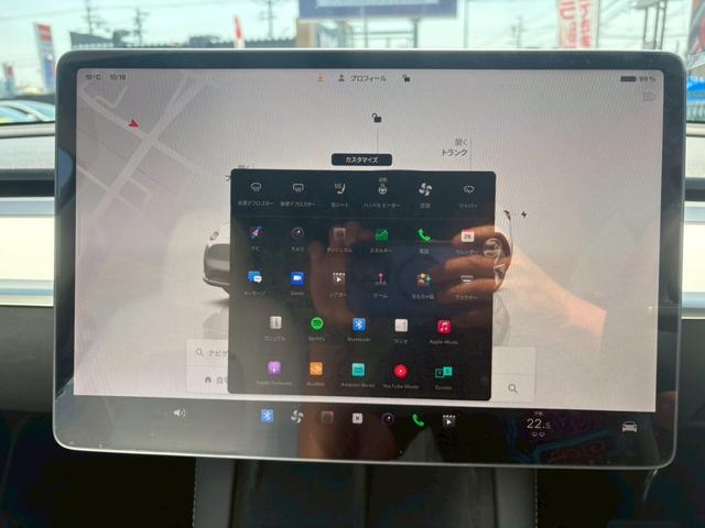 モデルＹ ＲＷＤ　白内装　新品タイヤ４本　禁煙車　動物乗車歴無　オートパイロット　ＲＹＺＥＮ　１９インチアルミ（31枚目）