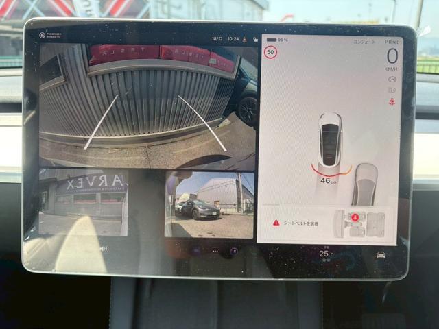 モデルＹ ＲＷＤ　白内装　新品タイヤ４本　禁煙車　動物乗車歴無　オートパイロット　ＲＹＺＥＮ　１９インチアルミ（33枚目）