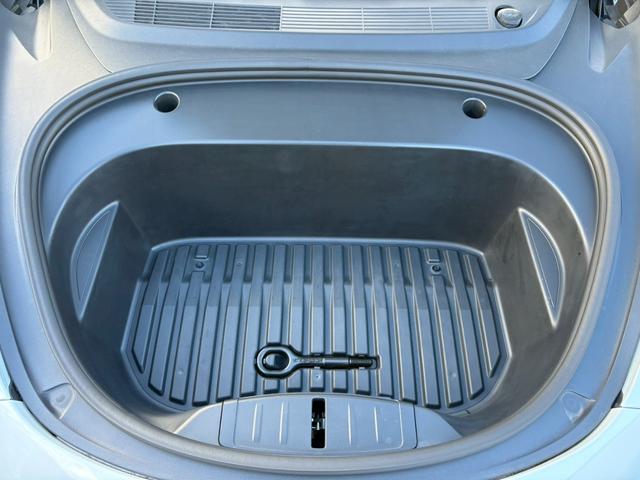 モデル3 ロングレンジ AWD 黒内装 デジタルミラー ドラレコ ETC(18枚目)