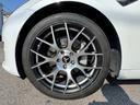 ロングレンジ　ＭＩＤテスラ専用ホイール　トランクスポイラー　ＡＷＤ　カスタム有　ＥＴＣ　ドラレコ　禁煙車（9枚目）