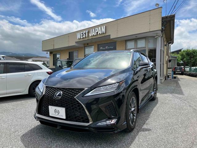 ＲＸ ＲＸ３００　Ｆスポーツ　マークレビンソン　車検２年付　ＴＲＤエアロ＆マフラー　ルーフレール　車検２年付（2枚目）