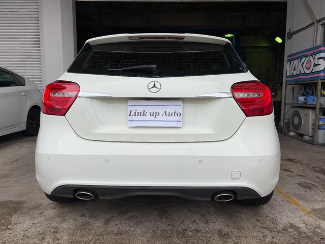 Ａクラス Ａ１８０　純正ナビ　フルセグＴＶ　バックカメラ　ＥＴＣ　ハーフレザーシート　キーレス　ドライブレコーダー　ＨＩＤヘッドライト（8枚目）