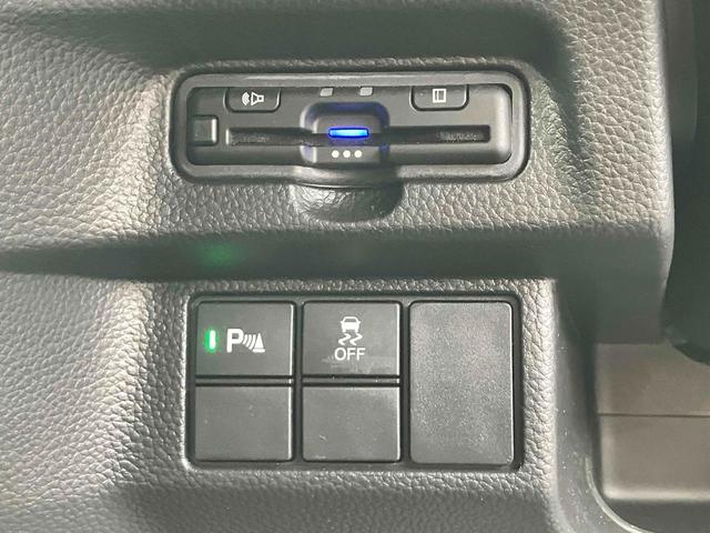 Ｎ－ＢＯＸカスタム Ｌターボ　スタイル＋ブラック　ドライブレコーダー　ＥＴＣ　バックカメラ　両側電動スライドドア　ナビ　ＴＶ　クリアランスソナー　オートクルーズコントロール　レーンアシスト　衝突被害軽減システム　オートライト　ＬＥＤヘッドランプ（7枚目）