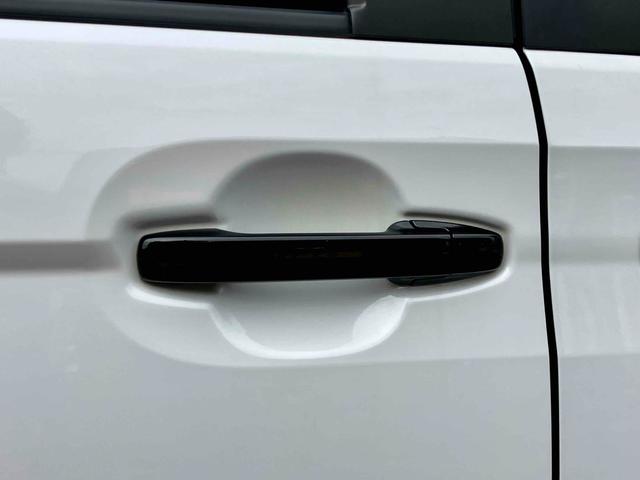 Ｎ－ＢＯＸカスタム Ｌターボ　スタイル＋ブラック　ドライブレコーダー　ＥＴＣ　バックカメラ　両側電動スライドドア　ナビ　ＴＶ　クリアランスソナー　オートクルーズコントロール　レーンアシスト　衝突被害軽減システム　オートライト　ＬＥＤヘッドランプ（29枚目）