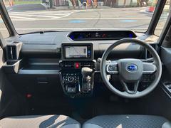 車を運転する際には運転席の存在は欠かせません。なのでしっかりとチェックしたいポイントですね。 2