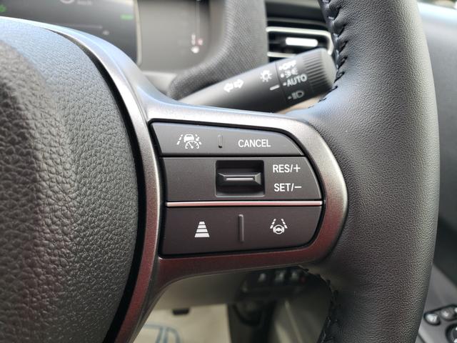 フリード ｅ：ＨＥＶエアー　ＥＸ　登録済未使用車　７人　両側パワースライドドア　純正バックカメラ　シートヒーター　純正１５インチアルミ　ＬＥＤヘッドライト　リアクーラー　純正フロアマット　ドアバイザー　保証書　取説　スペアキー（22枚目）