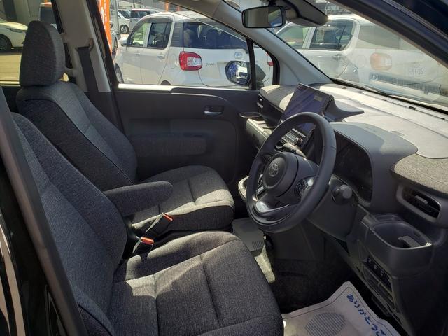 シエンタ ハイブリッドZ メーカーオプション10.5インチナビ フルセグテレビ パノラミックビューモニター 純正前後ドライブレコーダー ETC2.0 ドアバイザー シートヒーター ステアリングヒーター ブラインドスポット(32枚目)